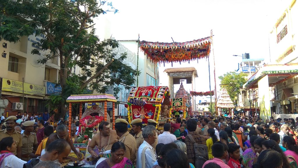 Panguni fest: Lakhs of devotees gather for arubathumoovar procession ...